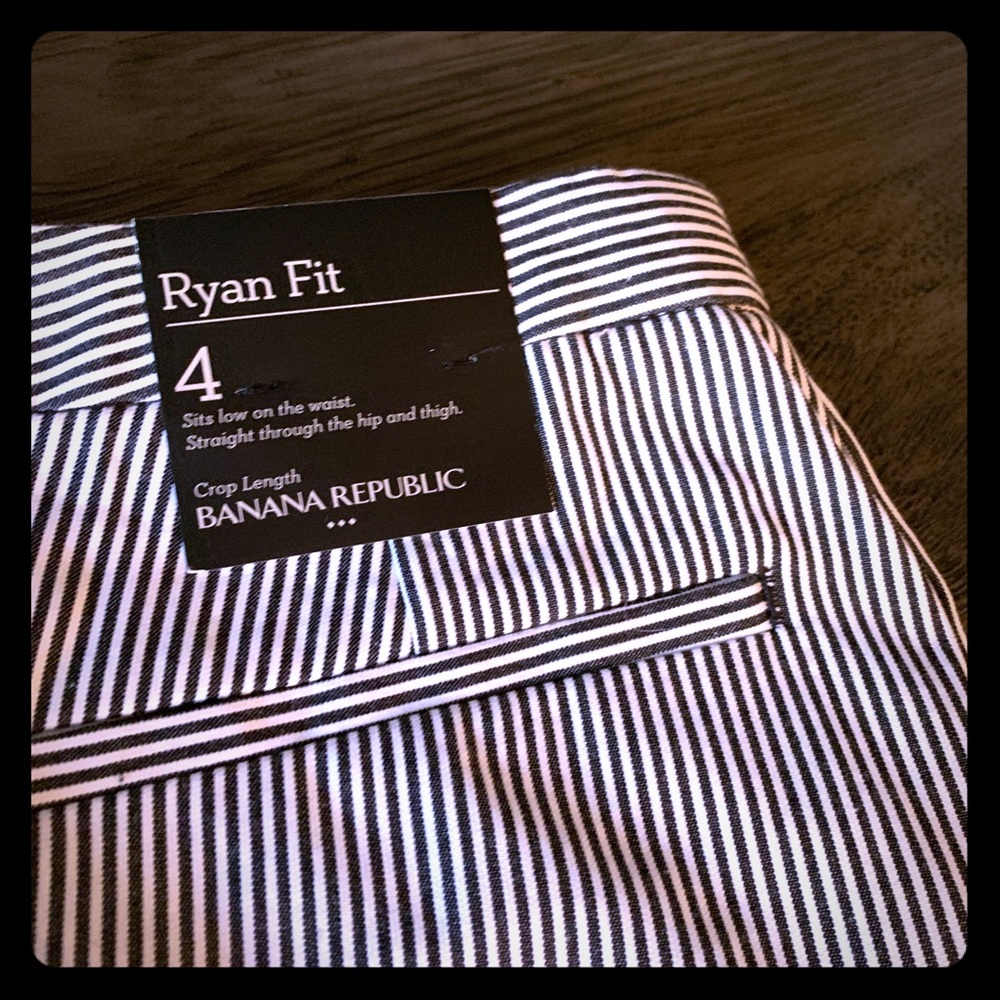 NWT Banana Republic Stripe RYAN FIT crop Sz 4